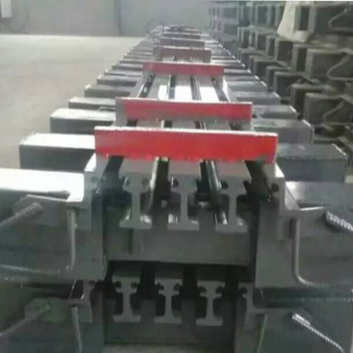 模數(shù)式伸縮縫MZL240